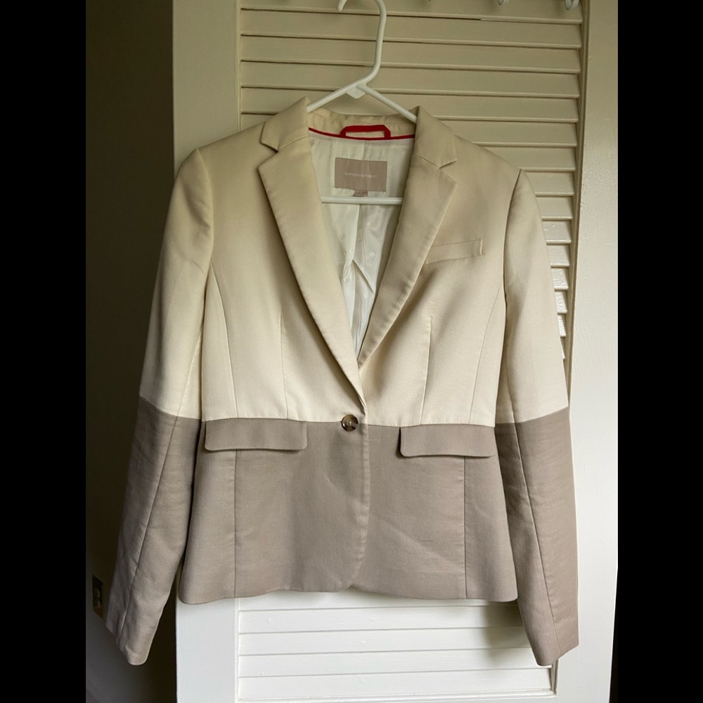 Banana Republic Color Block Blazer, NWOT, Size 2